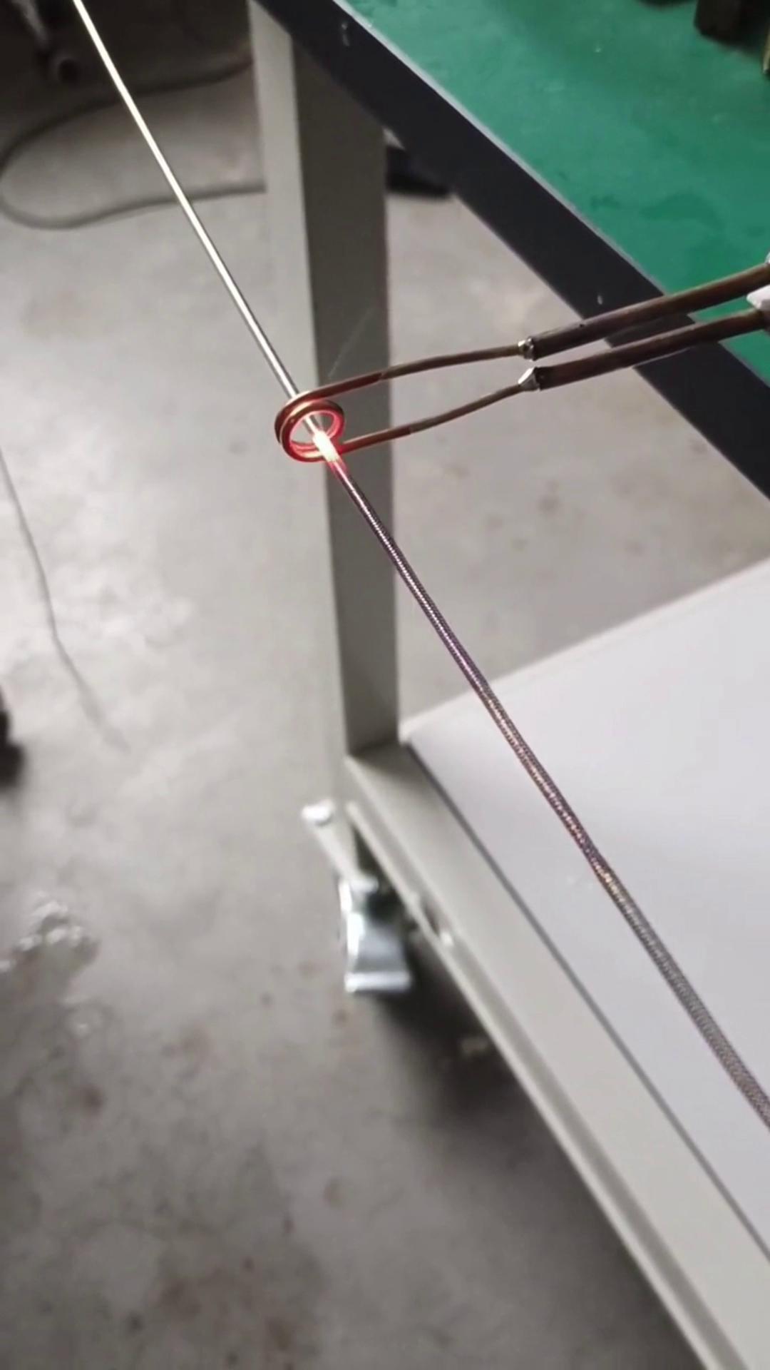 钢丝铜线在线退火热处理用超高频HULUWA葫芦娃下载入口安卓加热设备 220V功率6KW的超高频加热机