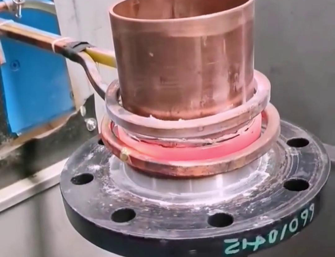 高频焊接技术广泛应用于各种领域，如金刚石圆锯片、硬质合金刀具、变压器铜线、电机铜线铜排、汽车管件等的焊接