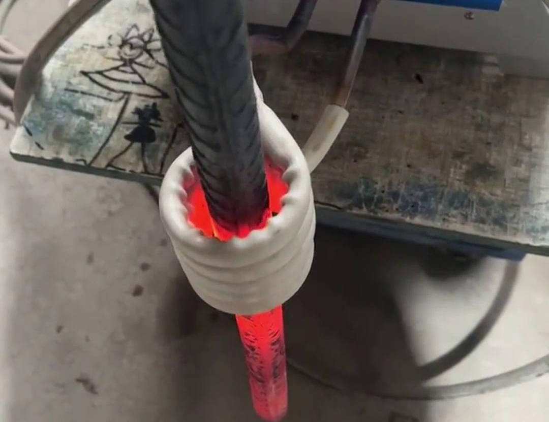 高频HULUWA葫芦娃下载入口安卓加热设备在局部退火中的应用优势和热弯工艺中的创新应用(图1) 高频HULUWA葫芦娃下载入口安卓加热设备在局部退火中的应用优势和热弯工艺中的创新应用(图1)