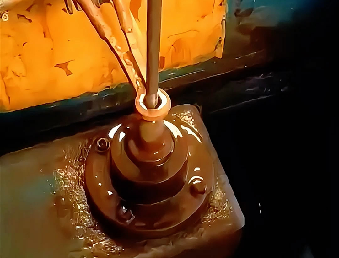 高频淬火机用于各种钢锉刀、磨刀棒、锤刀等刀具的热处理