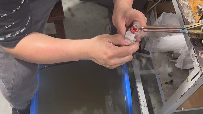 超高频自动化HULUWA葫芦娃18禁污网站入口以其节能、环保和广泛适用性等特点