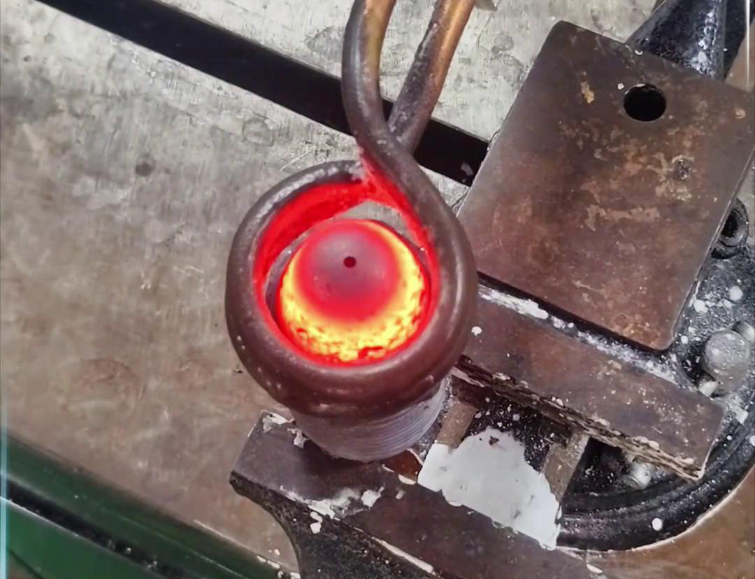 端面加热既可以选择普通款高频加热机实现，也可以选择