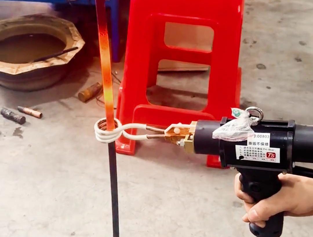 手持式高频加热机：五金配件生产热处理的便捷助力