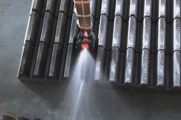 葫芦娃视频污APP下载高频加热机：齿条生产的革新动力(图1)